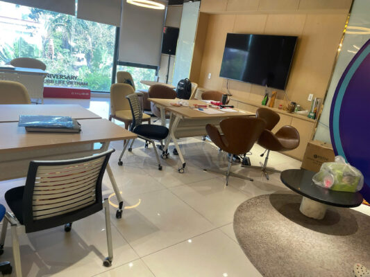 Thu mua thanh lý nội thất văn phòng