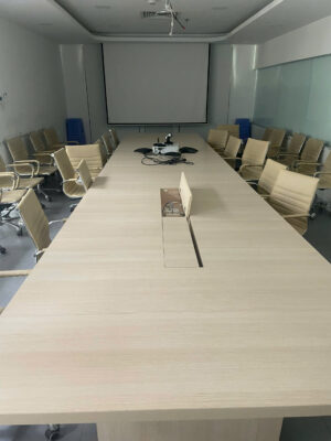 Thu mua bàn ghế văn phòng cũ giá cao