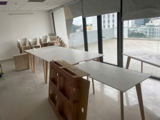 thanh lý bàn ghế gỗ 