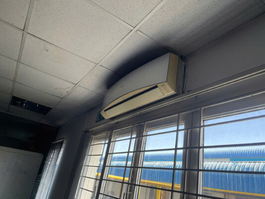 Thu mua máy lạnh giá cao0923995111