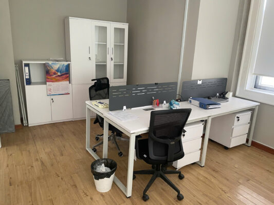 Thu mua nội thất văn phòng trọn gói 