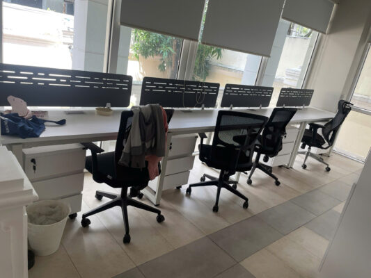 thu mua nội thất văn phòng Quận 2